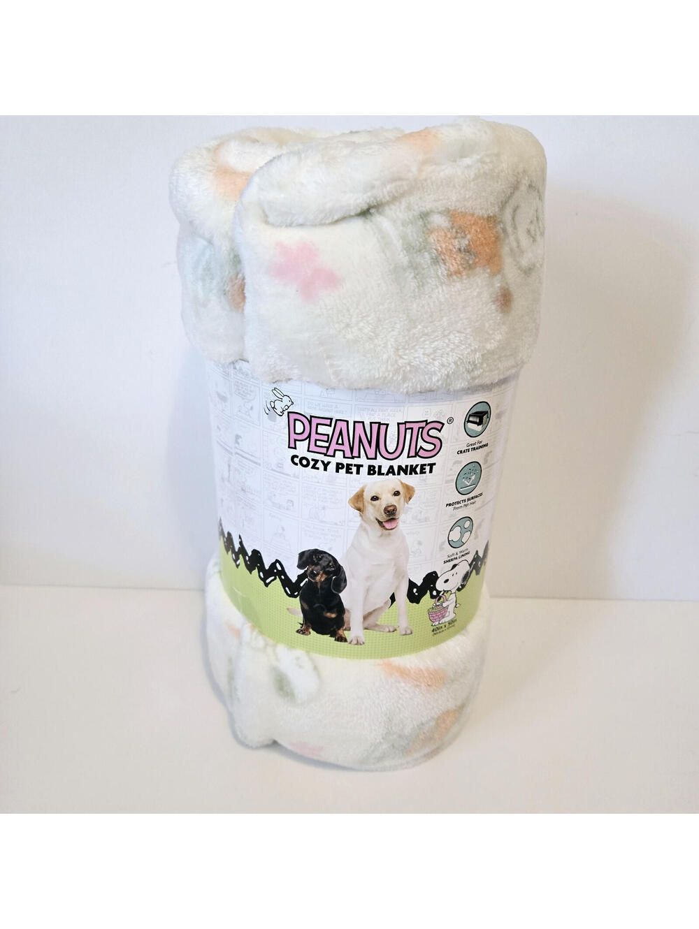 Peanuts Snoopy Easter Spring Pet Plush Blanket 40in x 50in NWT